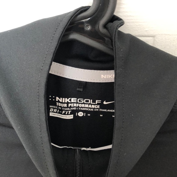 Dry-fit Nike tee - Picture 2 of 3